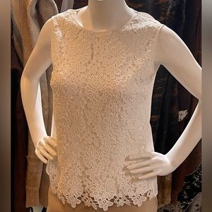 Liz Claiborne White Top Medium